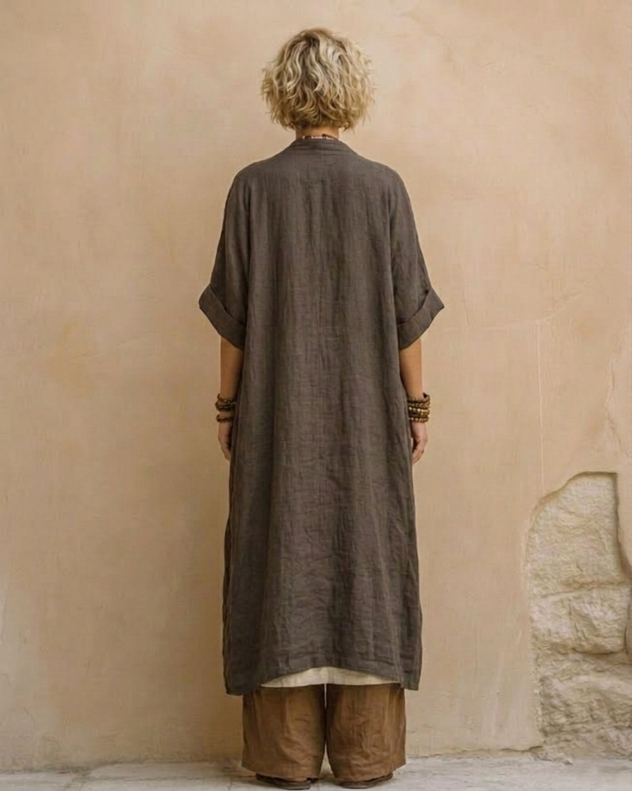 Giulia – trzyczęściowy zestaw Bohemian Nomad w kolorze ciemnoszarym i brązowym ze wzorem plemiennym